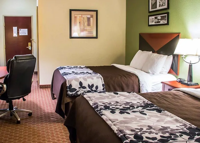 Sleep Inn & Suites At Six Flags
